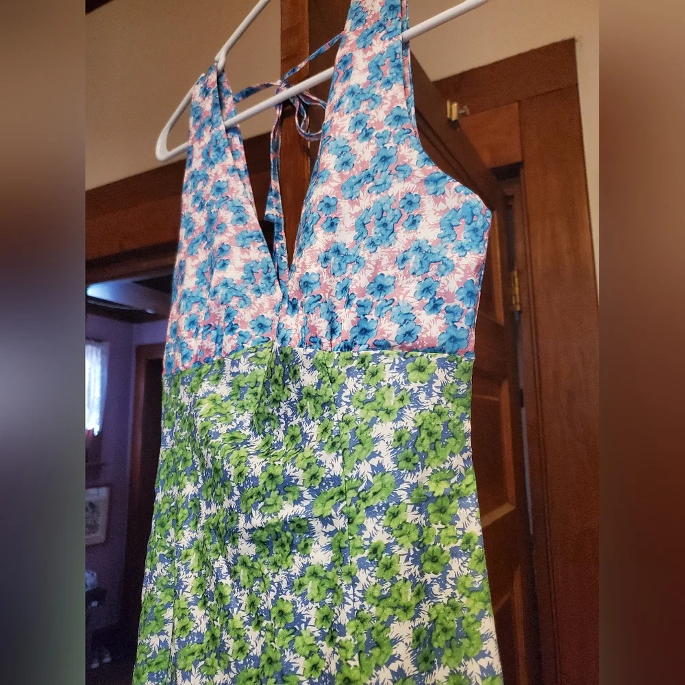 Floral Pattern Blocked Sundress - Picture 3 of 12